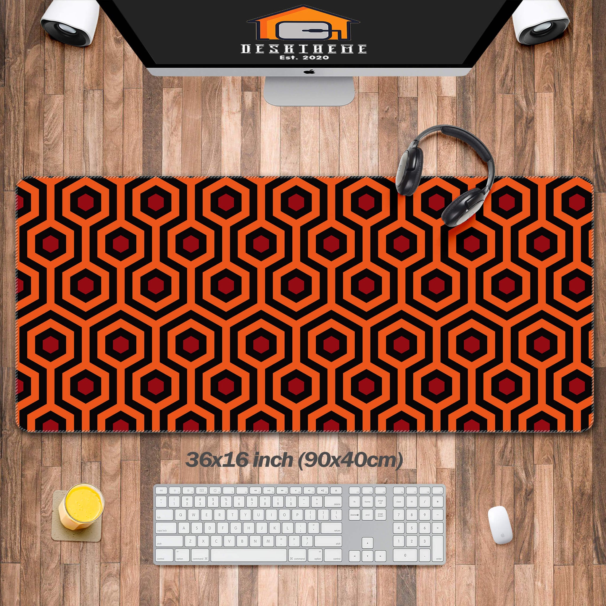 Shining Rug Pattern Desk Mat